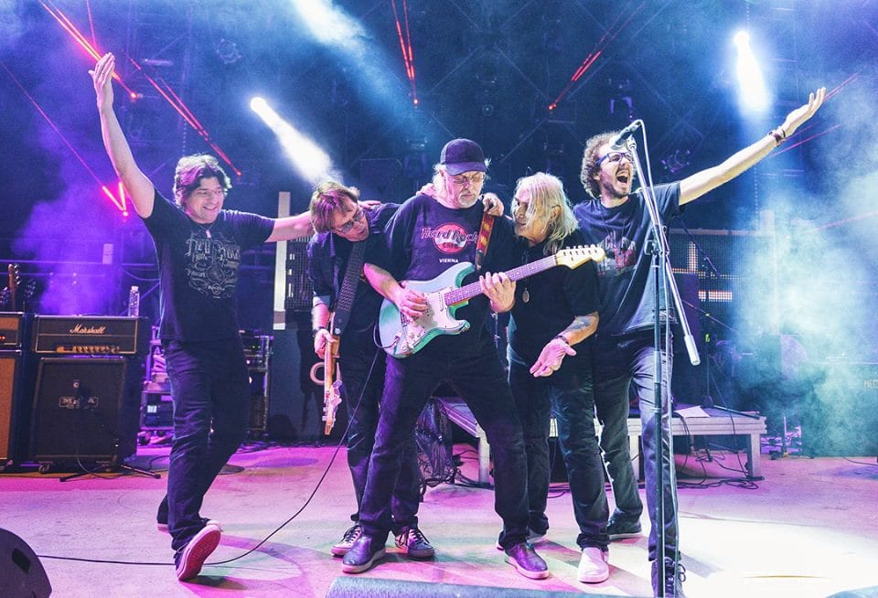 Riblja Čorba | Top Hill