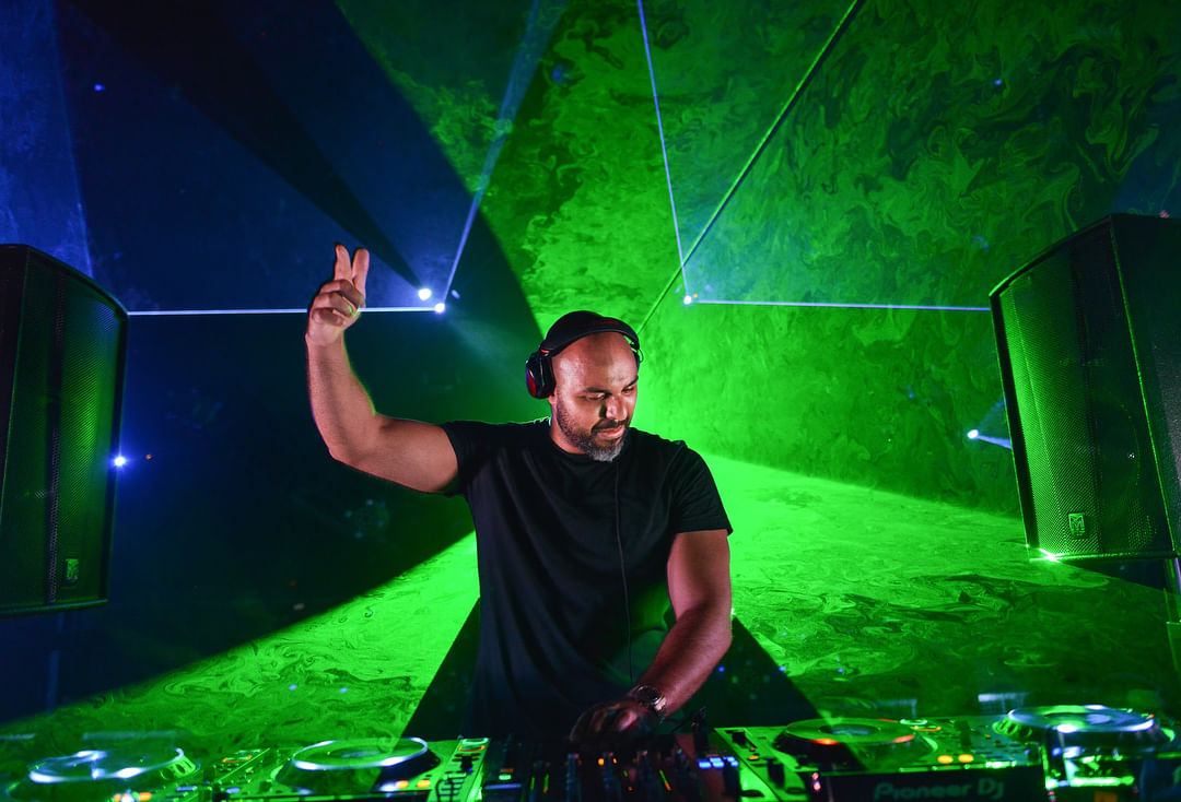 Sidney Samson | Top Hill