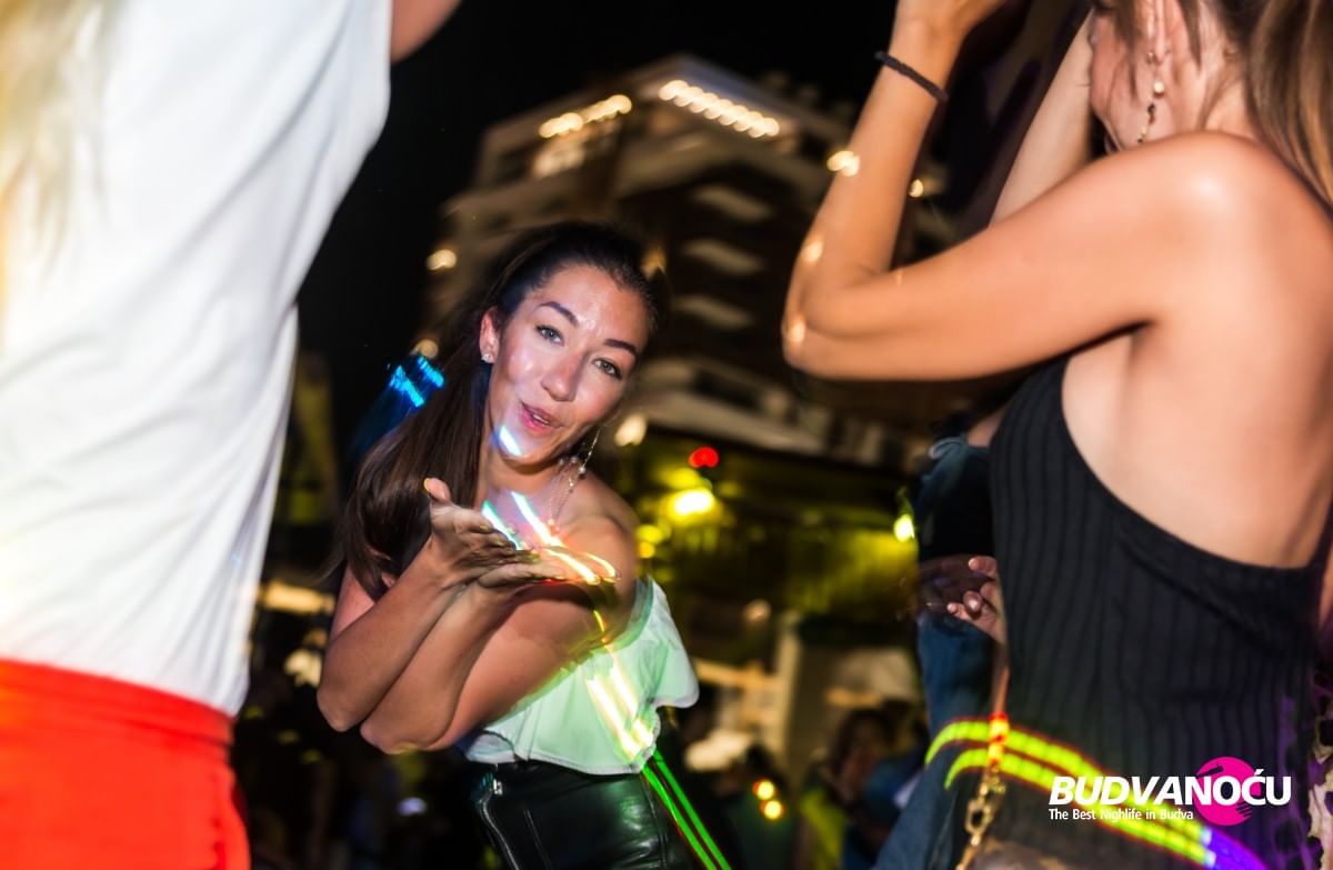 DJ Vuleta  | Ambiente Night Club