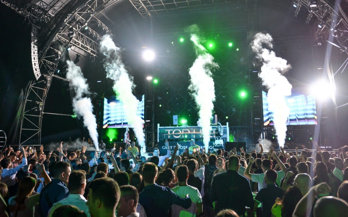 Jala Brat & Buba Corelli | Top Hill