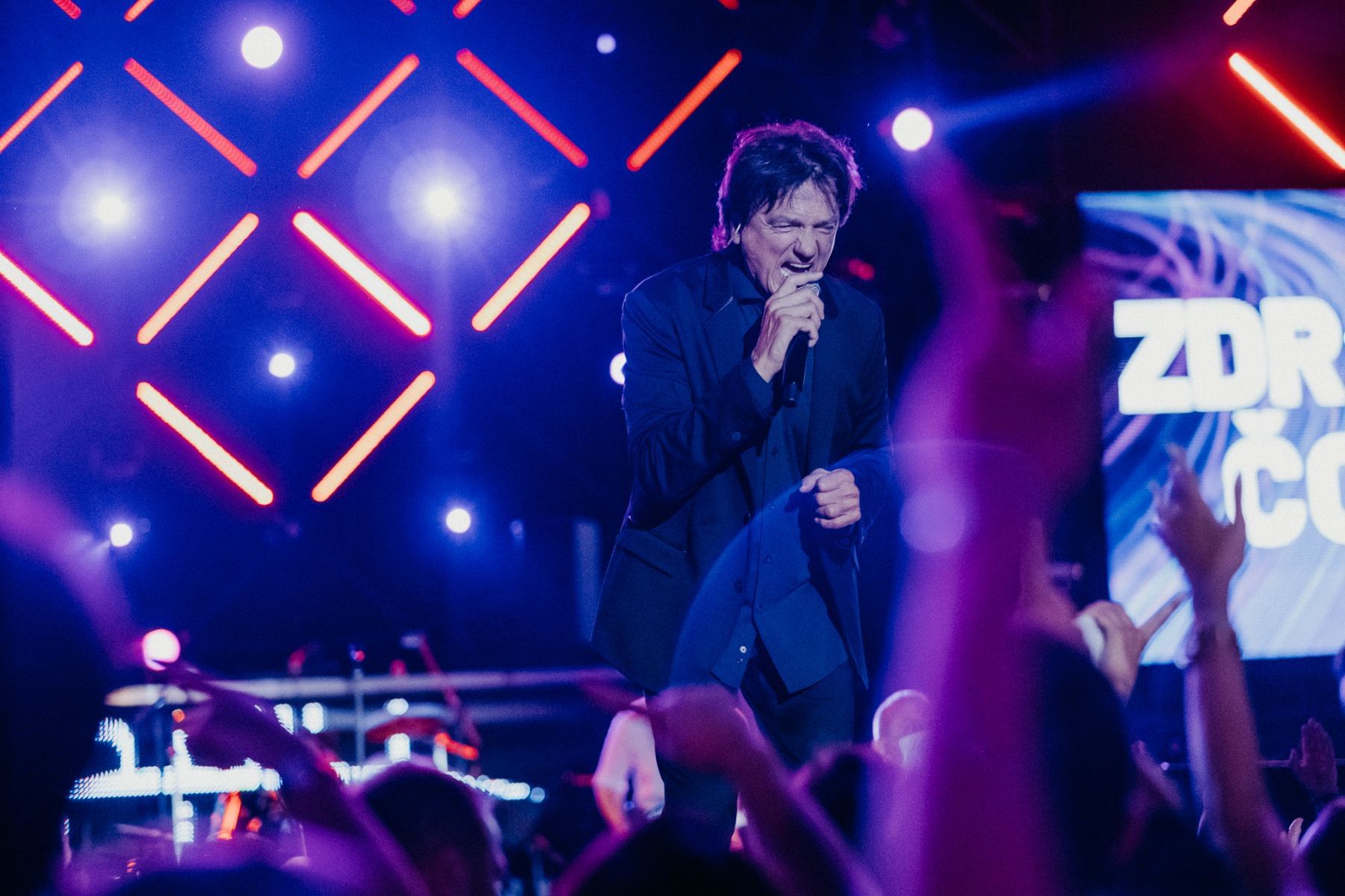 Zdravko Čolić | Top Hill