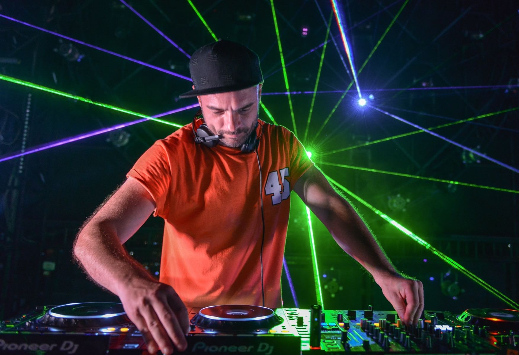 Tom Staar | Top Hill