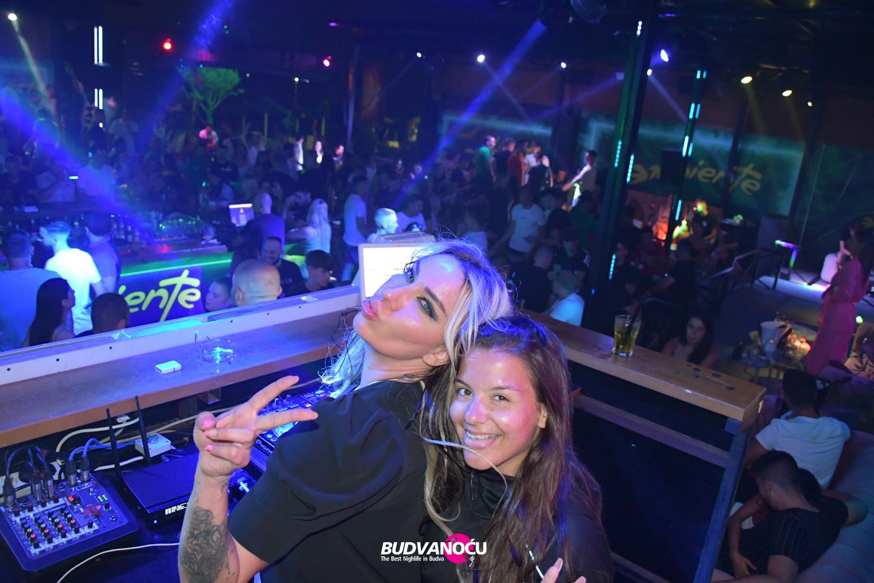 DJ Sophie | Club Ambiente