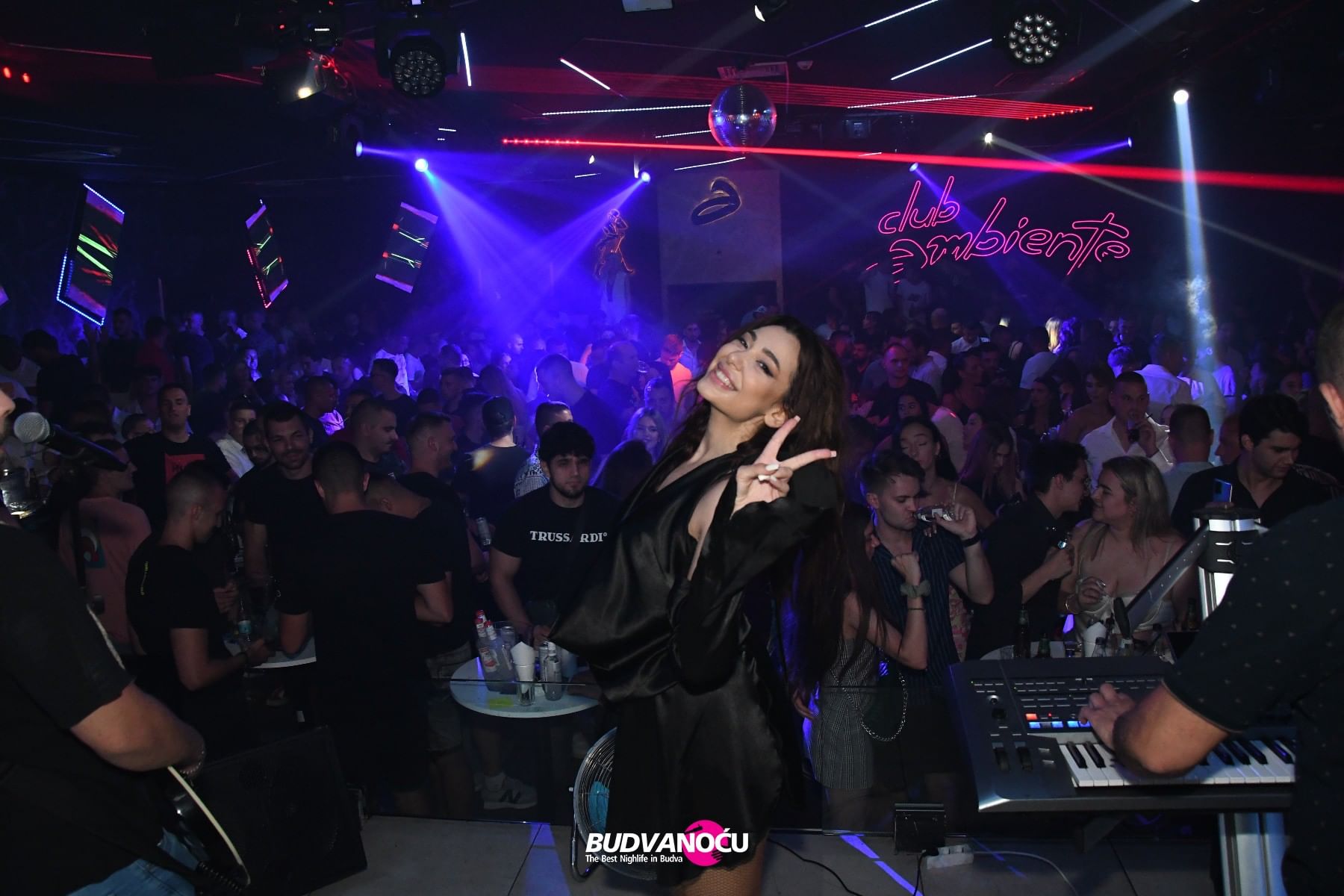 Sanja Vučić | Ambiente Night Club