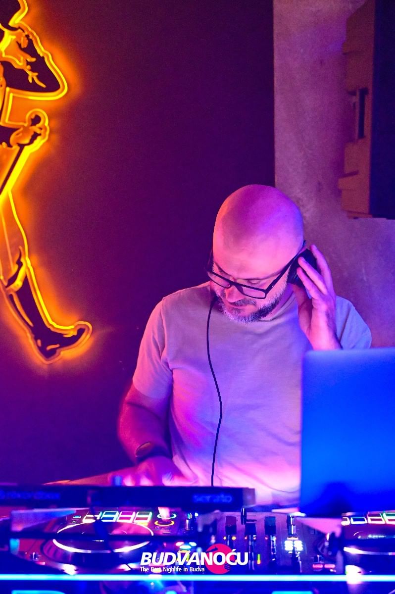 LuckyDee & Nick Sax x DeeJay Bakiero | Palazzo Night Club