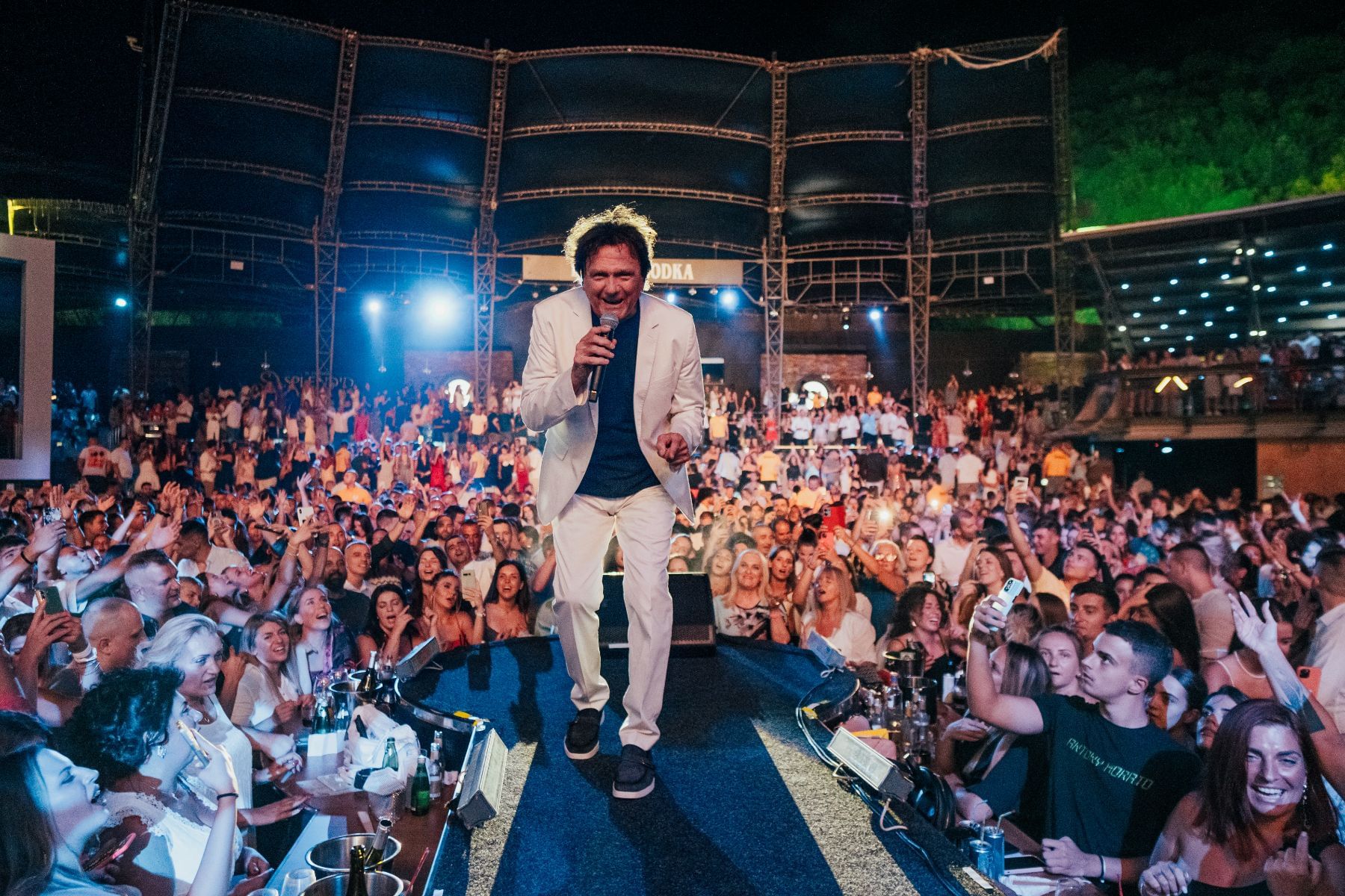 Zdravko Čolić | Top Hill