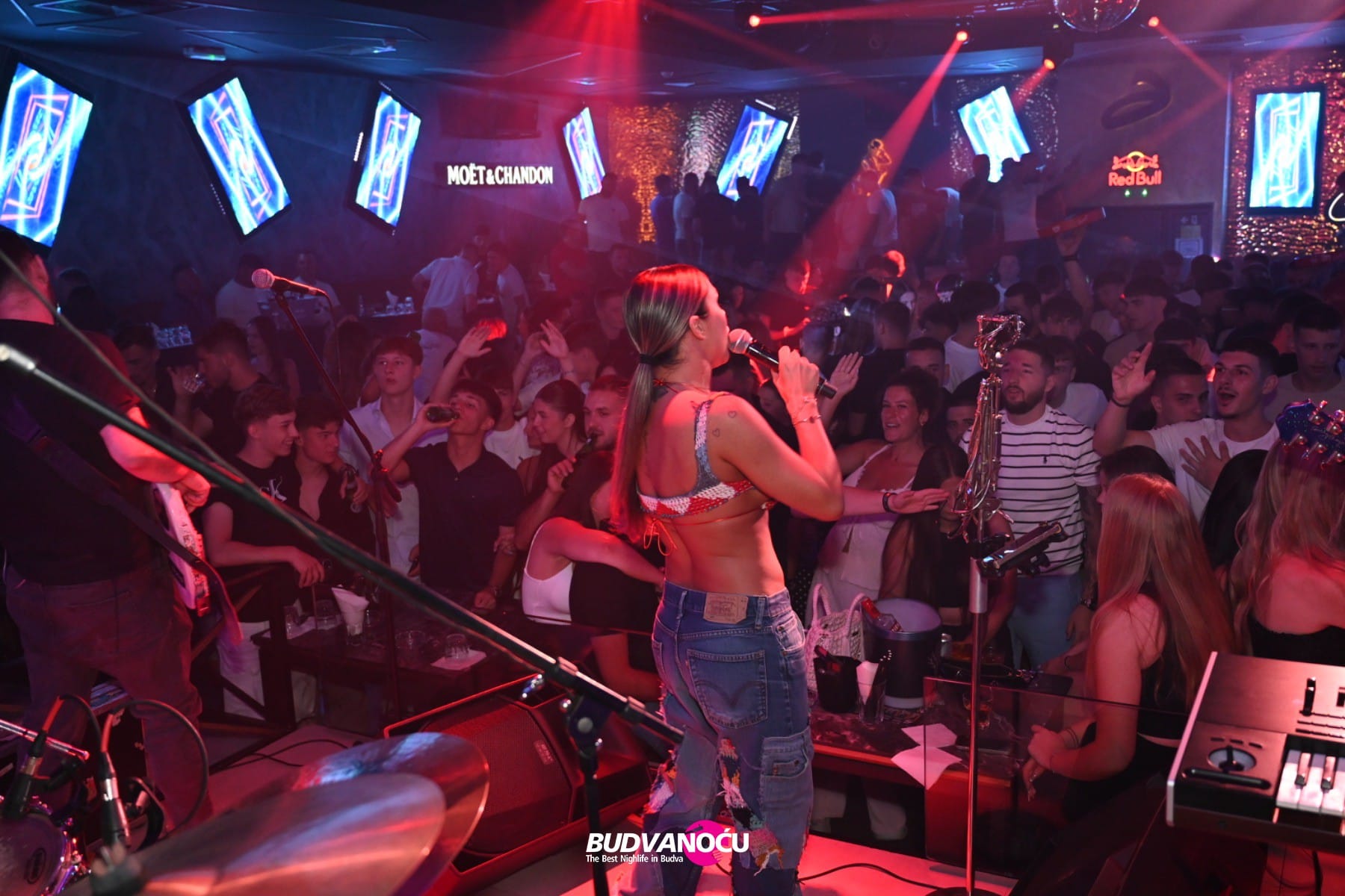 Sandra Afrika | Ambiente Night Club
